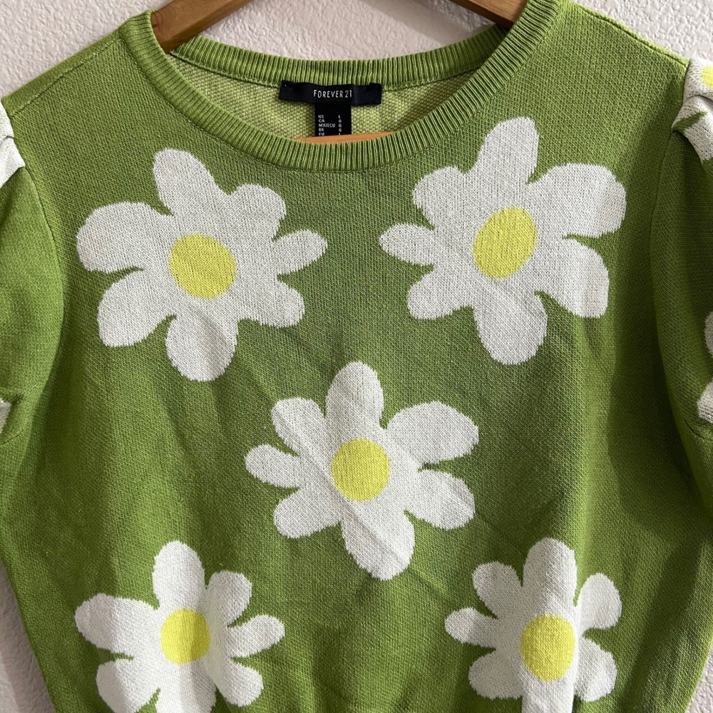Forever 21 Kids Girls Green Daisy Floral Puff Sleeve Knit Sweater Top Size L - Picture 5 of 5